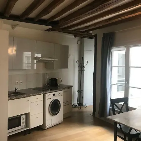 Studio Rue Tronchet Apartamento *